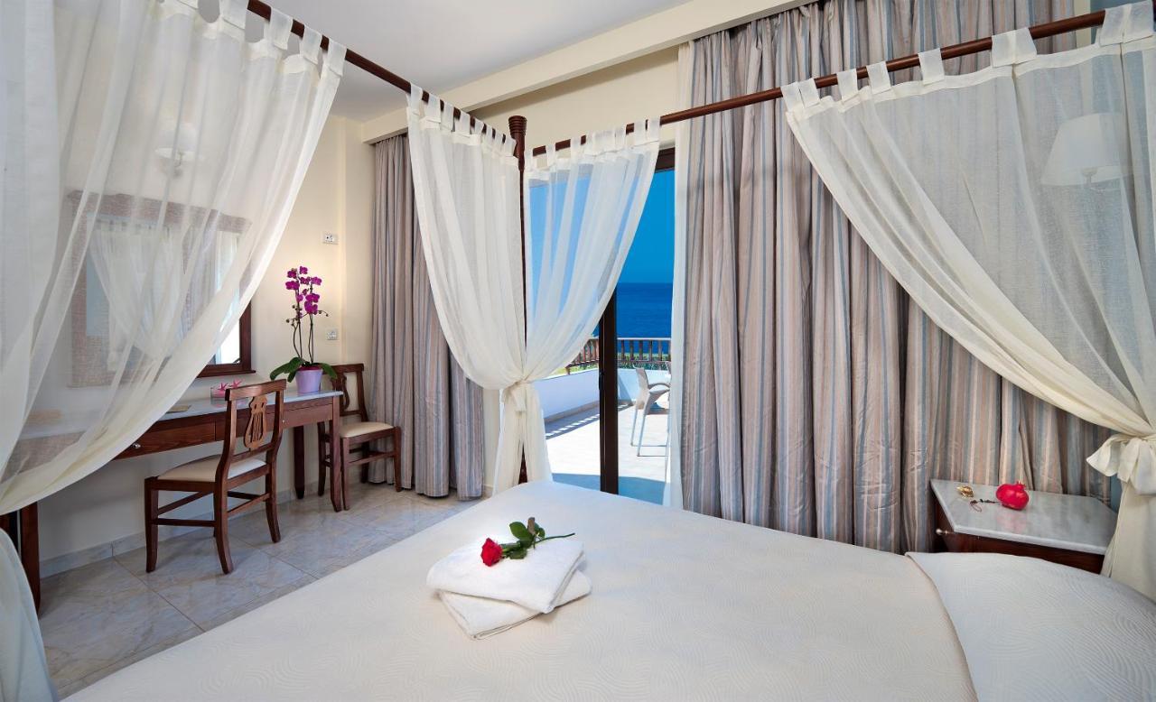 Geraniotis Hotel And Resort Platanés Eksteriør billede